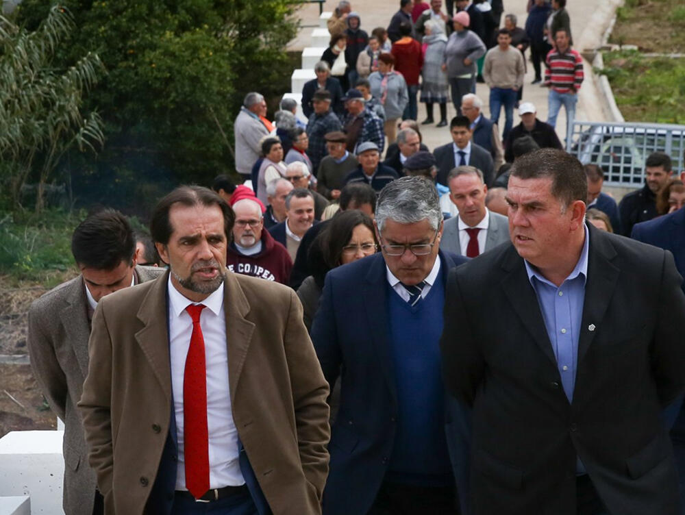 Via expresso avança em São Jorge