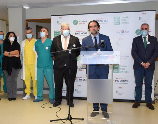 Cercas sanitárias podem voltar, prioridade é salvar vidas