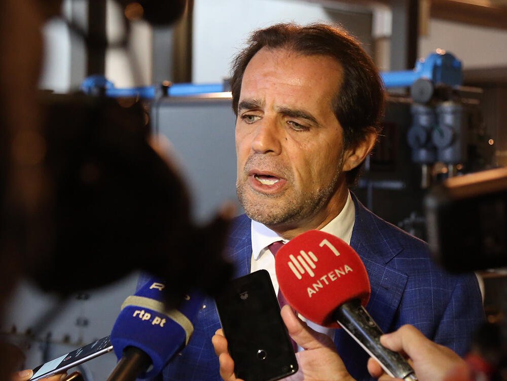 Albuquerque concorda com reconhecimento a Guaidó