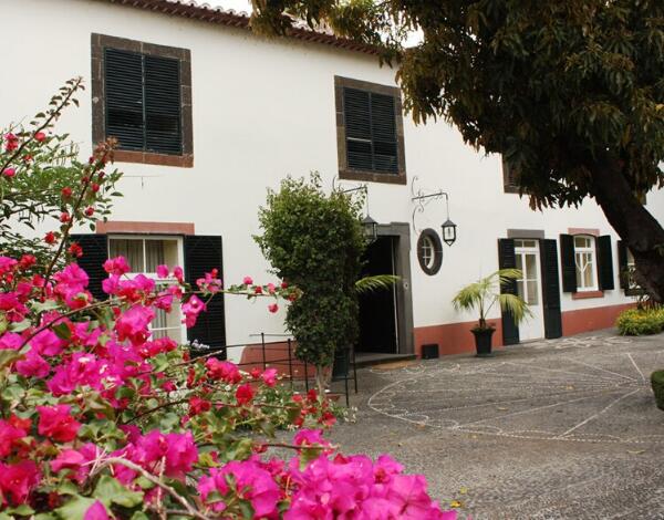 Encerramento temporário dos Centros de Juventude