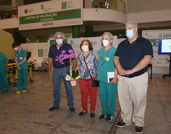 Madeira alcança 100 mil pessoas com vacinação completa