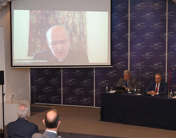 Cimeira das Regiões da Saúde reuniu Cardeal Tolentino Mendonça e especialistas de todo o país