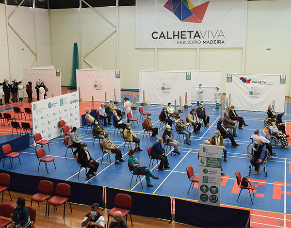 Campanha de vacinação contra a COVID-19 na RAM.