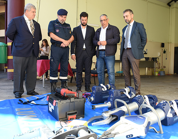 Governo entrega material aos Bombeiros Sapadores do Funchal