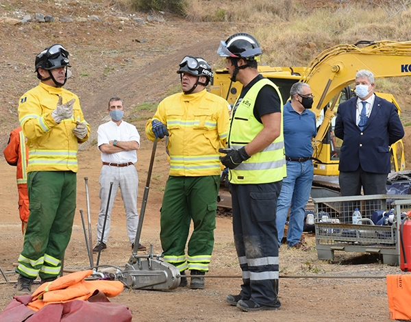 Pedro Ramos no curso de salvamento ultrapesado destinado aos bombeiros sapadores do Funchal