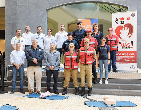 “3 Dias, 3 Centros, 3 Gestos”