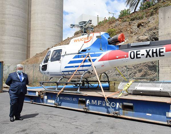 Helicóptero de combate a incêndios já se encontra na Madeira