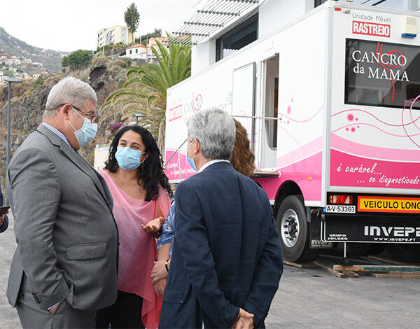 Rastreio ao cancro da mama convoca mais de 6000 mulheres de Câmara de Lobos