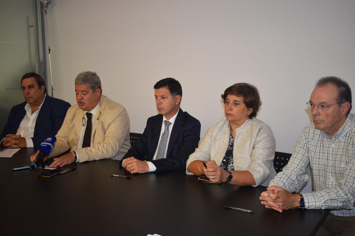 Governo Regional e médicos assinam acordo pioneiro no país