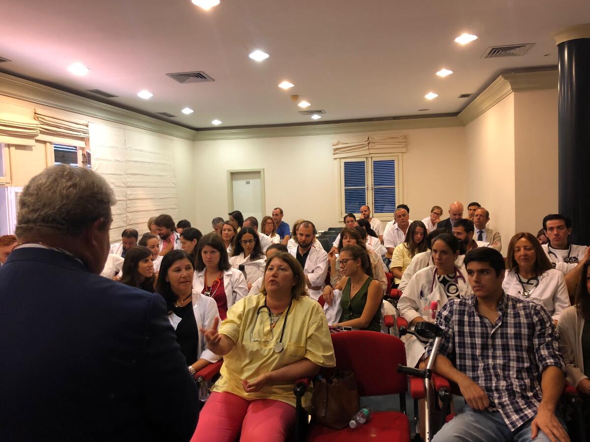 Pedro Ramos vai reunir-se com todos os serviços hospitalares