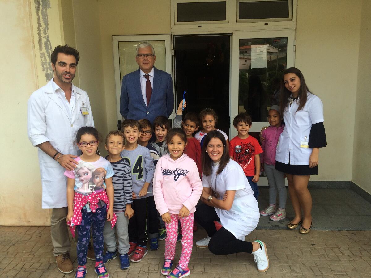 Seis mil crianças põem “Madeira a Sorrir”