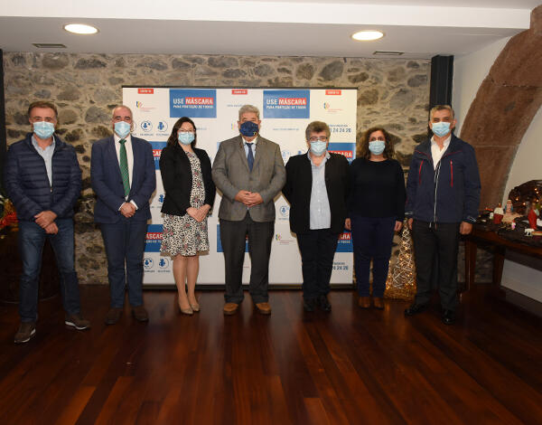 Comissão de Vacinação contra a COVID-19 na RAM