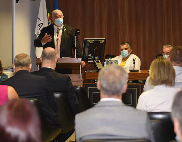 Pedro Ramos aborda tema “A Decisão Política e o Conhecimento Científico” no Seminário “Pandemia COVID-19” 