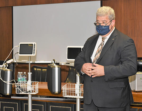 SESARAM recebeu dez equipamentos para entubar doentes com maior segurança.