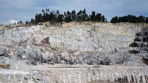 Pedreiras - Regime Jurídico do Aproveitamento das Massas Minerais na RAM