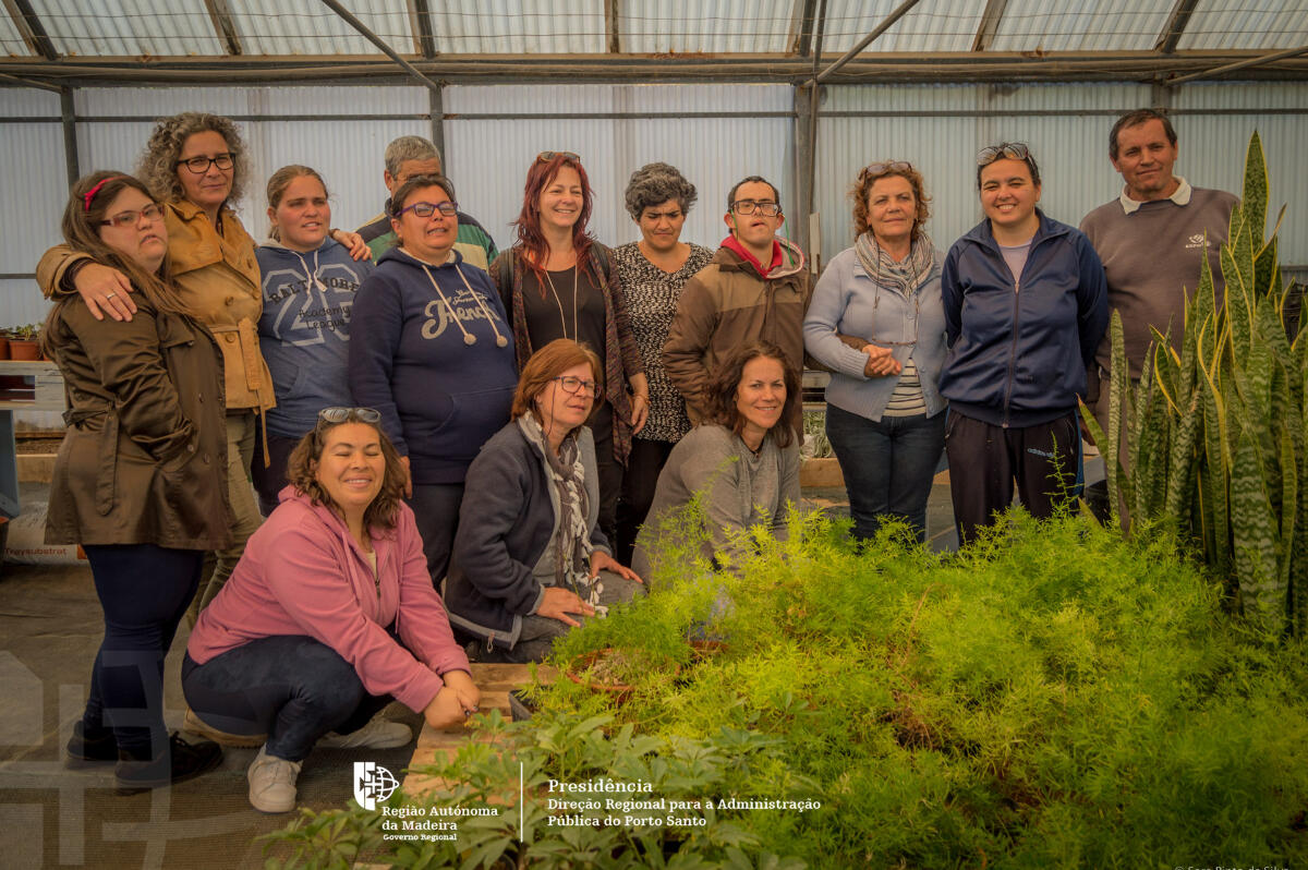 Centro de Atividades Ocupacionais do Porto Santo (SRIAS) visitou a Estufa e Viveiros Experimentais, denominada "Língua de Vaca"