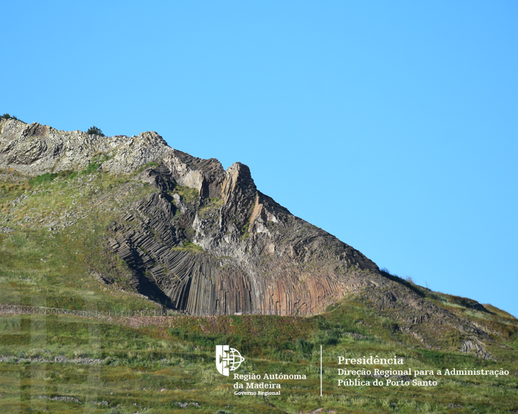 Geossítio do mês | PSt04 - Pico de Ana Ferreira | Categoria temática: Vulcanologia