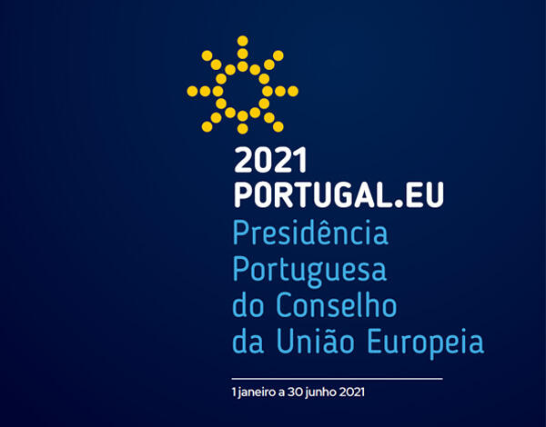 DA DEMOCRATIZAÇÃO À DEMOCRACIA CULTURAL – reinventar instituições e processos