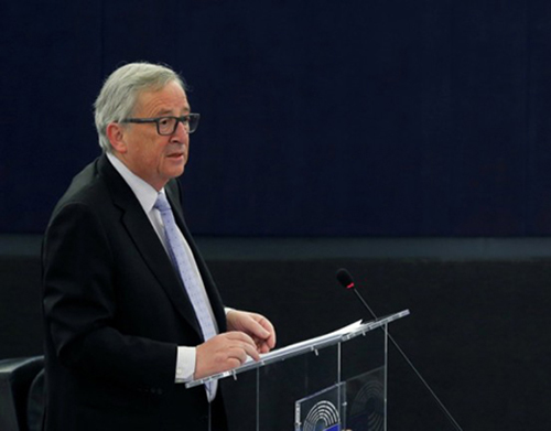 Miguel Albuquerque sai satisfeito de reunião com Juncker em Bruxelas
