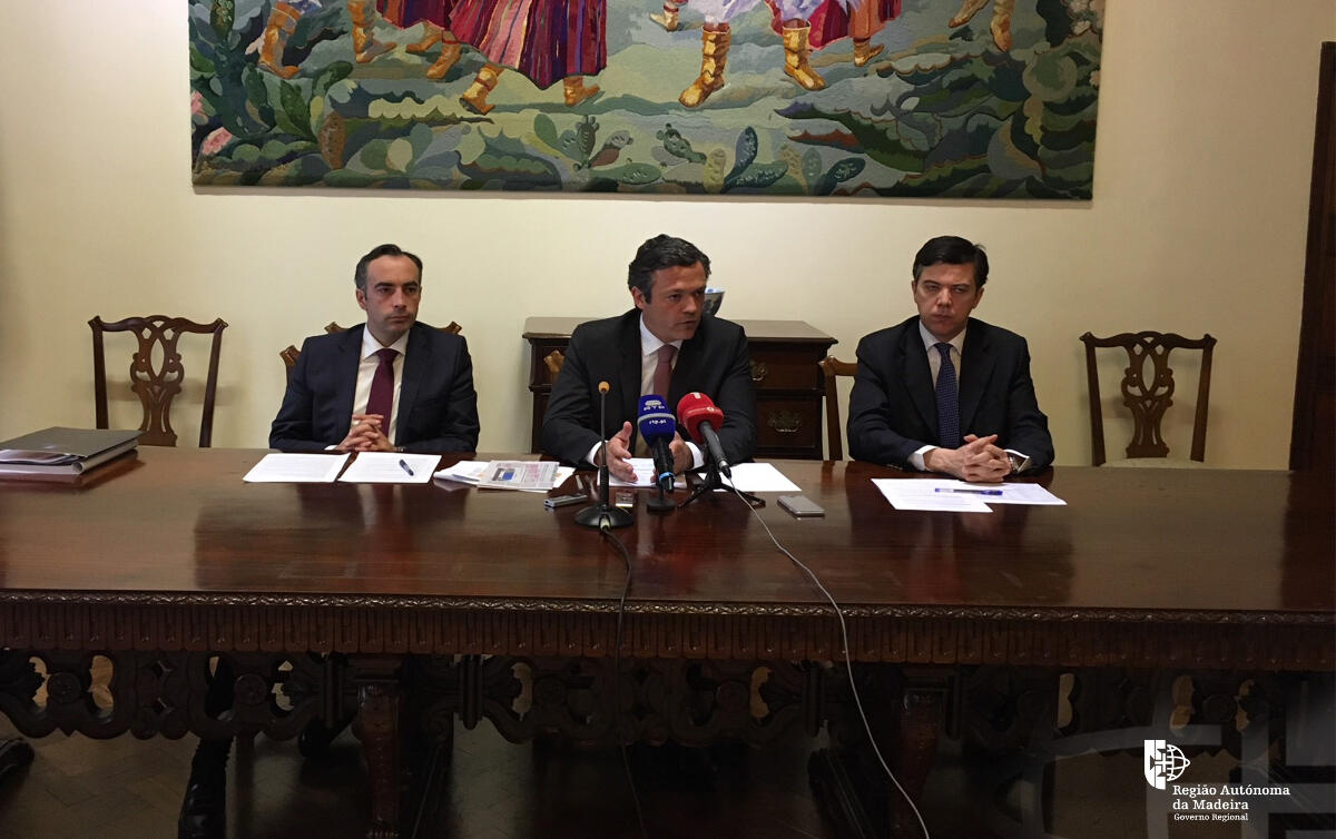 Executivo Madeirense baixa preço dos combustíveis na Região