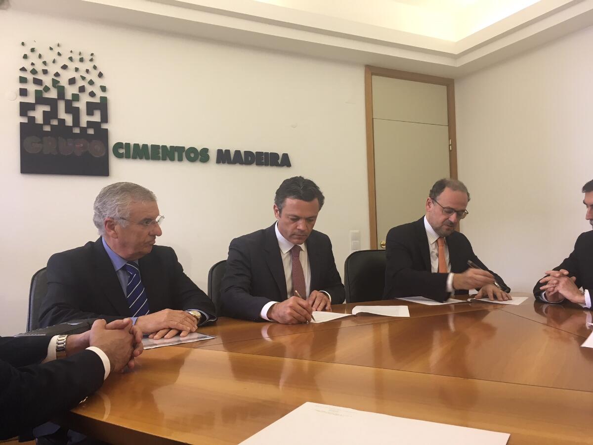 Região vende quota na Cimentos Madeira