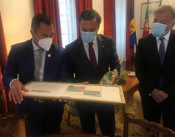 Vice-presidente recebeu Cônsul Honorário de Portugal no Havai