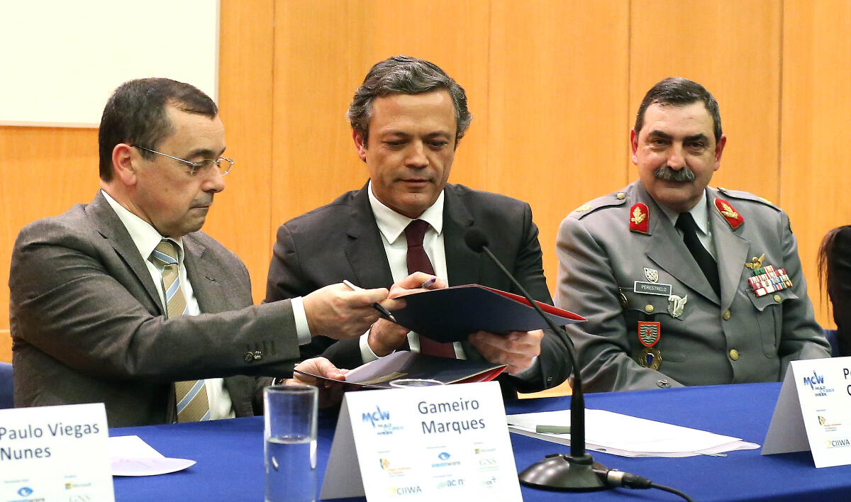 “Pensar global implica pensar digital”