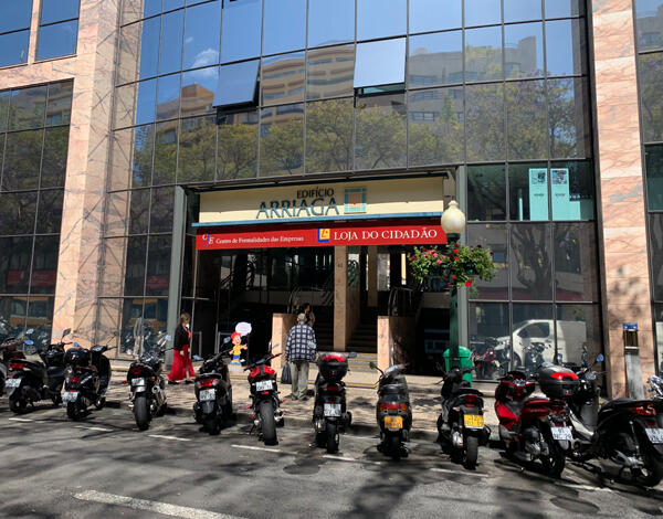 Vários serviços com entrada direta na Loja do Cidadão