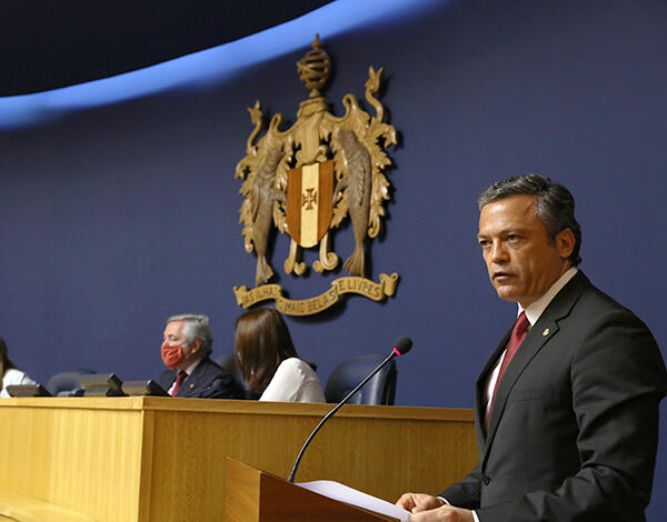 "Não contem connosco para pedir ao Povo da Madeira que passe fome até julho"