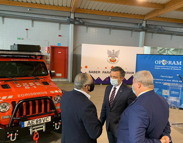 Bombeiros de Santana receberam veiculo de resgate em montanha