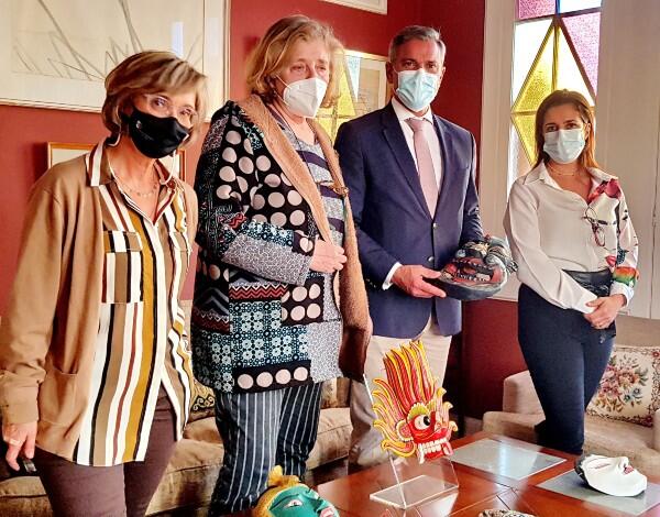 Eduardo Jesus elogia exposição ‘Máscaras do mundo’