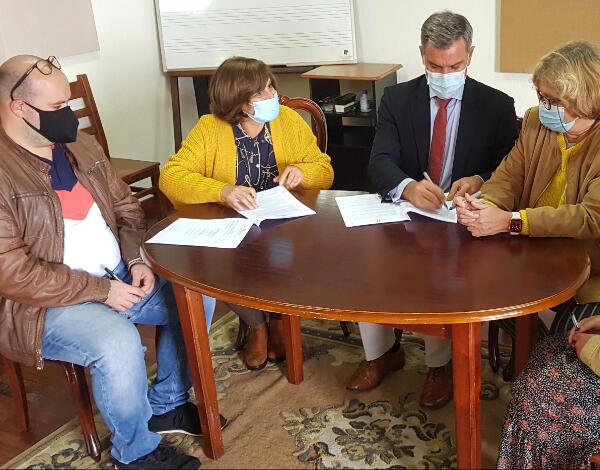 Governo  assina protocolo com a Banda Paroquial de São Lourenço