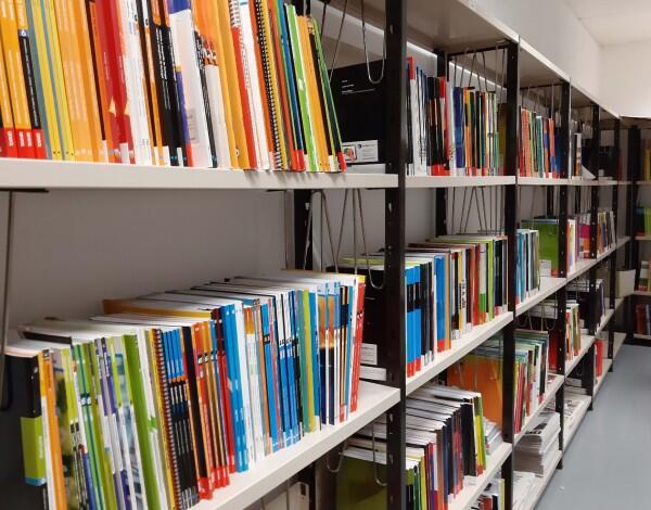 Governo Regional empresta manuais escolares para o ano letivo de 2021/2022