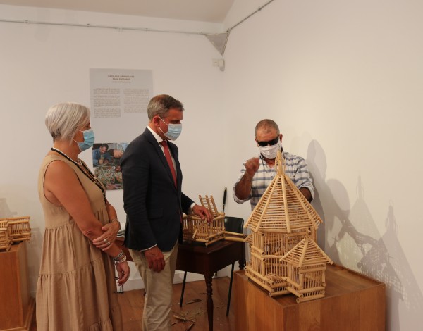 Governo Regional adquire obras de artesanato madeirense 