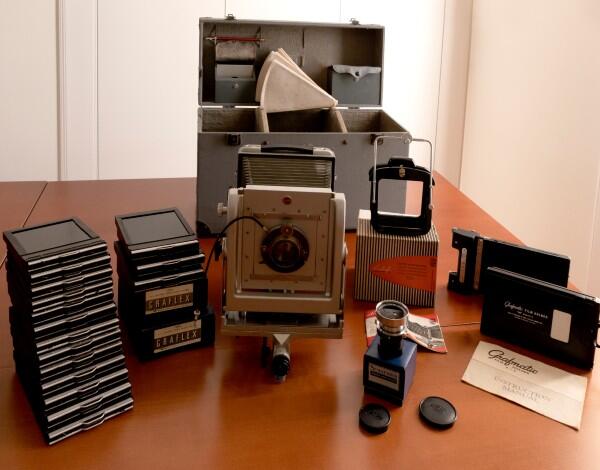 Museu de Fotografia da Madeira recebe doação de máquina fotográfica de Gino  Romoli 