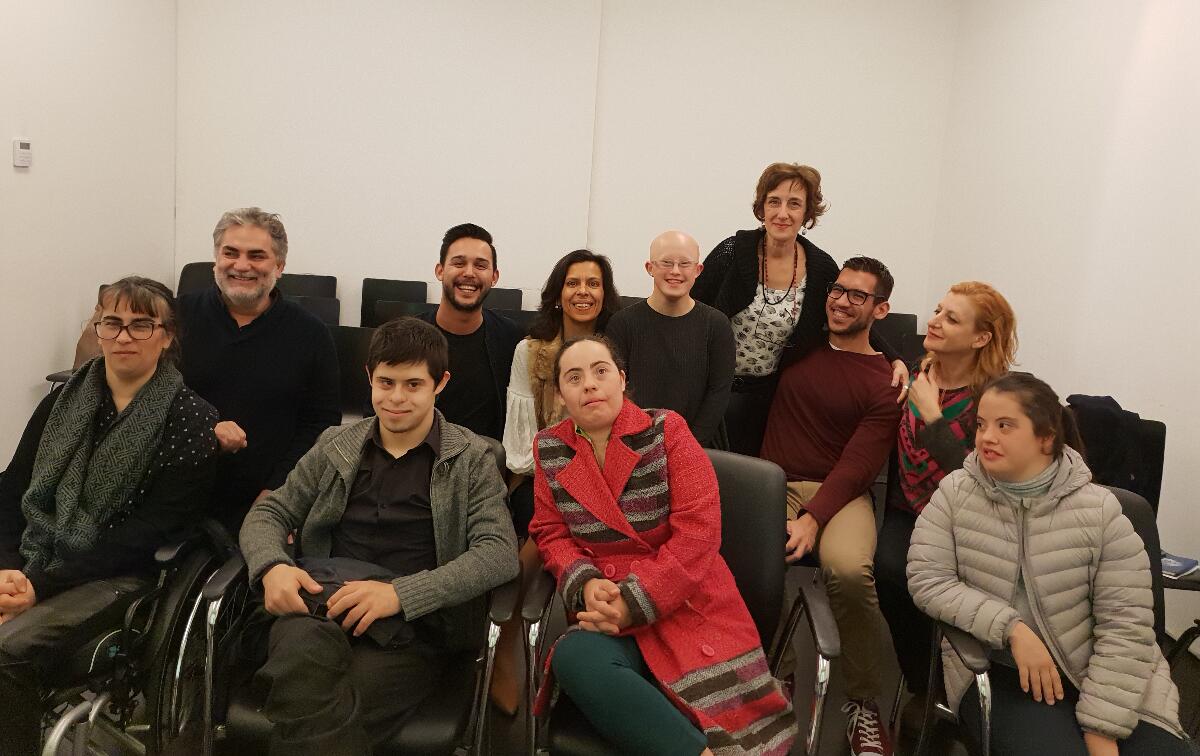 Espetáculo "Happy Island" em antestreia no MUDAS