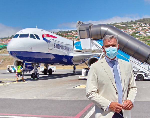 Governo Regional criou Observatório do Transporte Aéreo