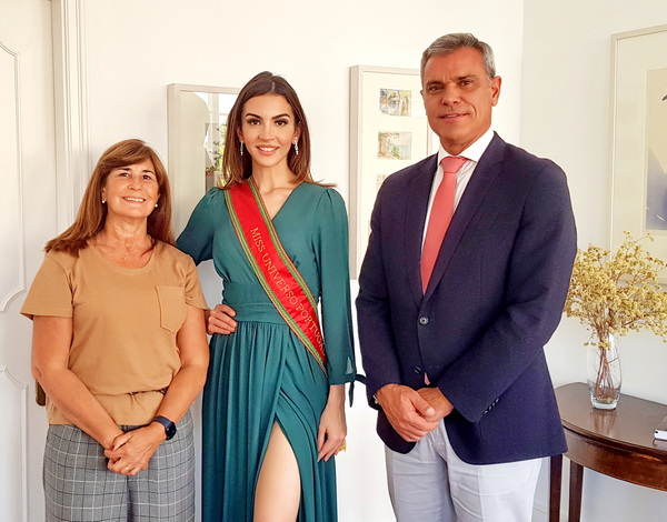 Secretário Regional de Turismo recebeu miss Oricia dos Santos