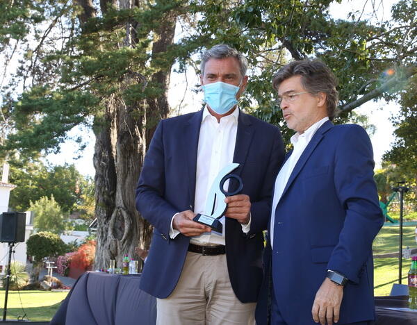 Eduardo Jesus recebeu Prémio Reconhecimento da Associação de Ténis da Madeira