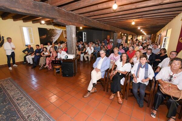 Paula Cabaço sublinha «extraordinária homenagem aos rocheiros» da Madeira no filme “Cartas de Fora”