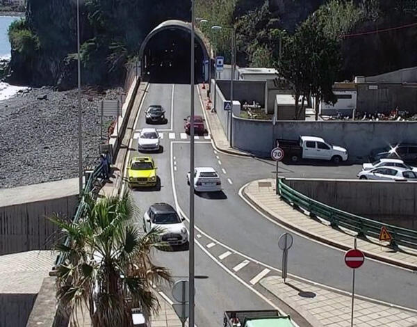 Túnel da Tabua reabriu hoje na totalidade