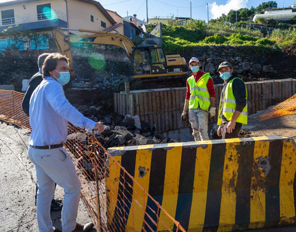 Já decorre a reconstrução de Ponte Hidráulica da E.R.206 no Ribeiro do Castelejo, em Gaula