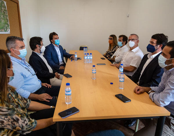 Pedro Fino reuniu-se com serviços de fiscalização e coordenação da obra do Hospital Central da Madeira