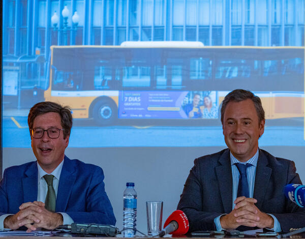 Grupo Horários do Funchal suspende venda de bilhetes a bordo