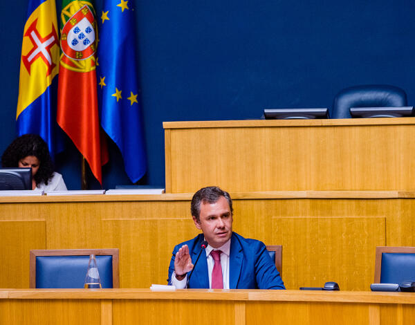 "Hoje devemos ser mais restritivos em relação à fixação do contingente”