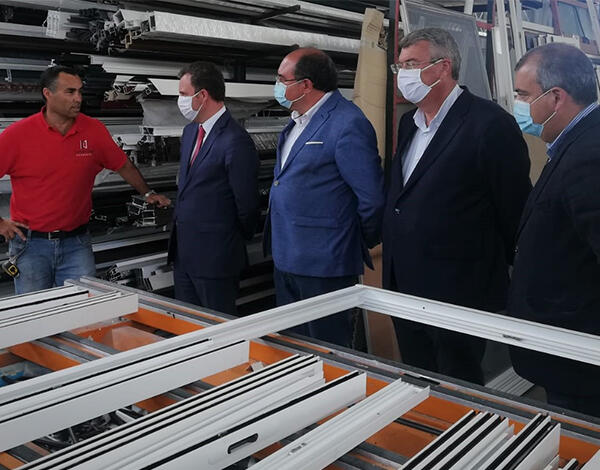 Empresários do Porto Santo vão ter apoio permanente 