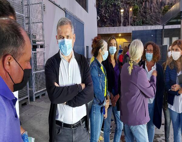 Guias intérpretes na lota para atualizar conhecimentos adquiridos há 30 anos