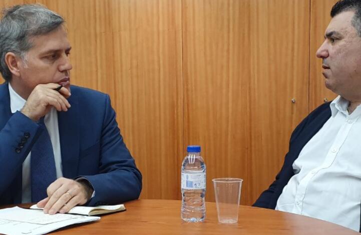 Empresário interessado em recuperar a indústria das conservas