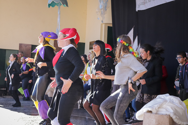 Carnaval Solidário: participação dos utentes dos Polos Comunitários da IHM promove o desenvolvimento de competências e o sentimento de pertença