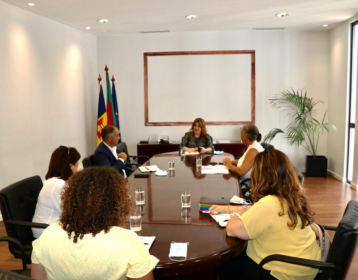 Augusta Aguiar marca presença na primeira reunião da Comissão de Acompanhamento ao Cuidador Informal 